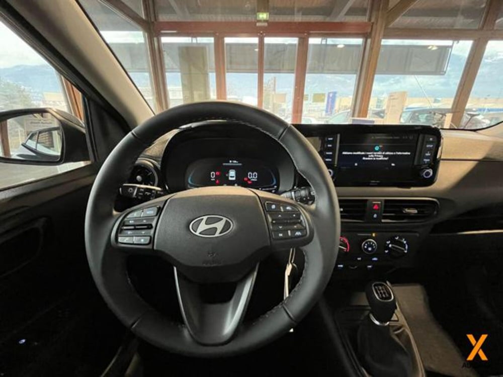 Hyundai i10 nuova a Varese (20)