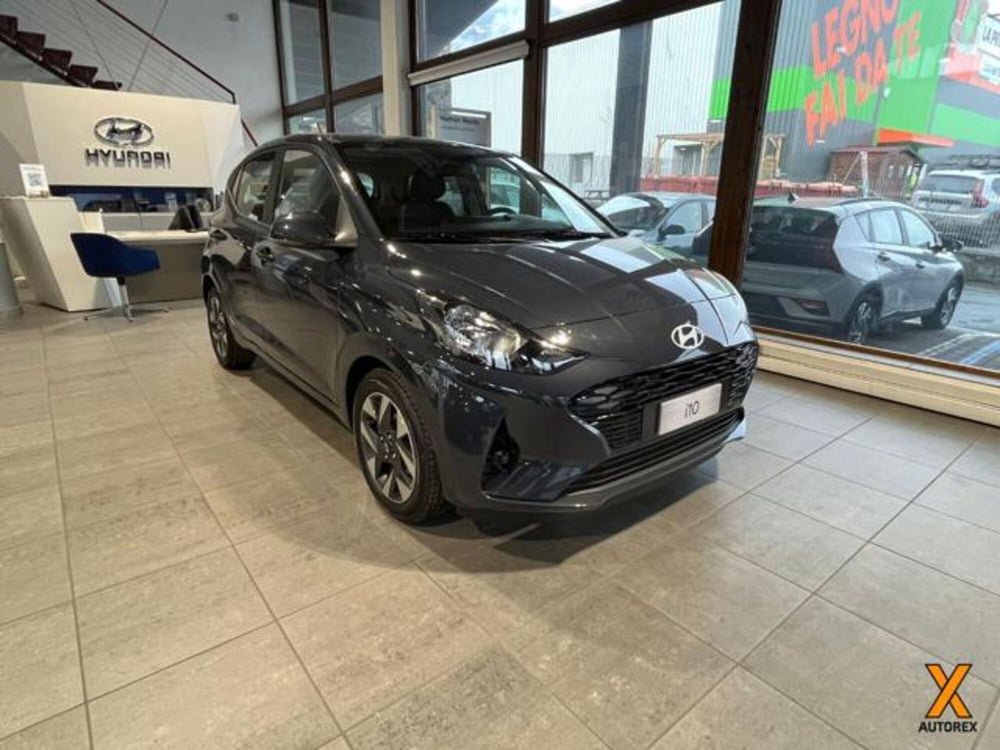 Hyundai i10 nuova a Varese (3)