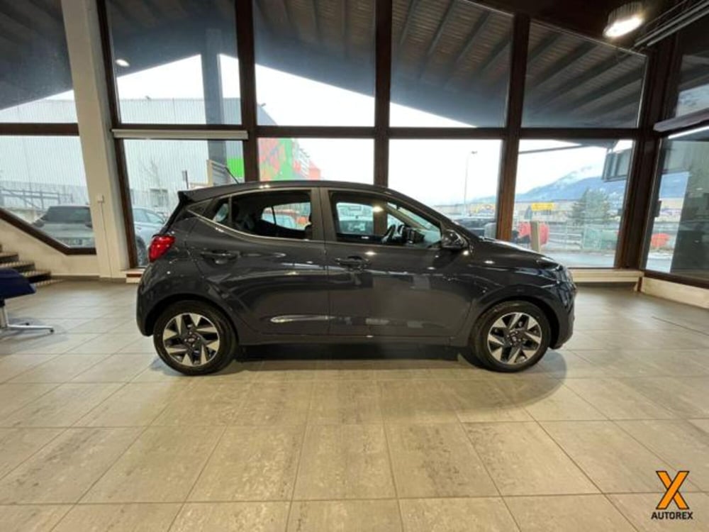 Hyundai i10 nuova a Varese (6)