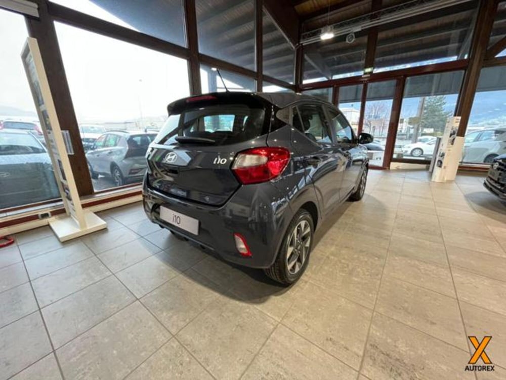 Hyundai i10 nuova a Varese (7)
