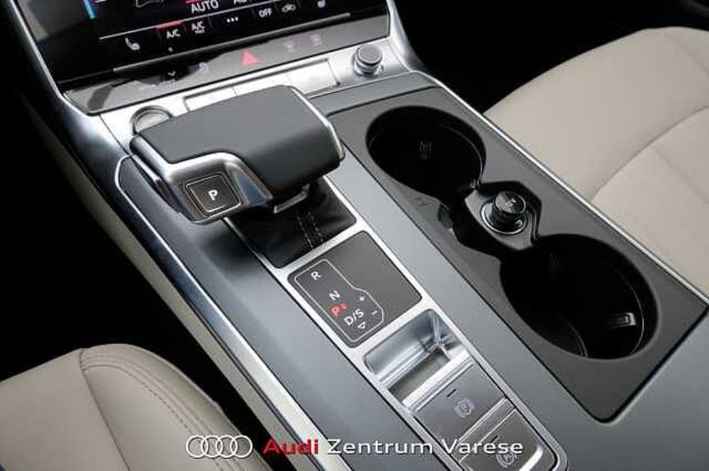 Audi A7 Sportback nuova a Varese (14)