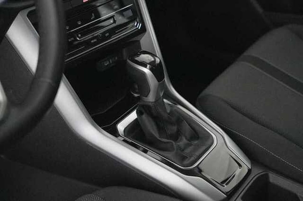 Volkswagen T-Roc usata a Como (14)