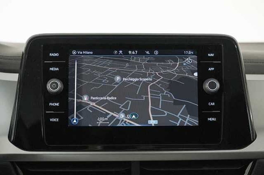 Volkswagen T-Roc usata a Como (17)