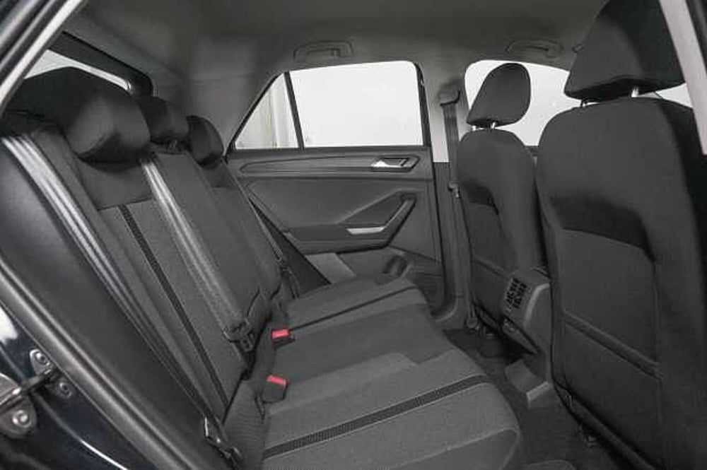 Volkswagen T-Roc usata a Como (9)