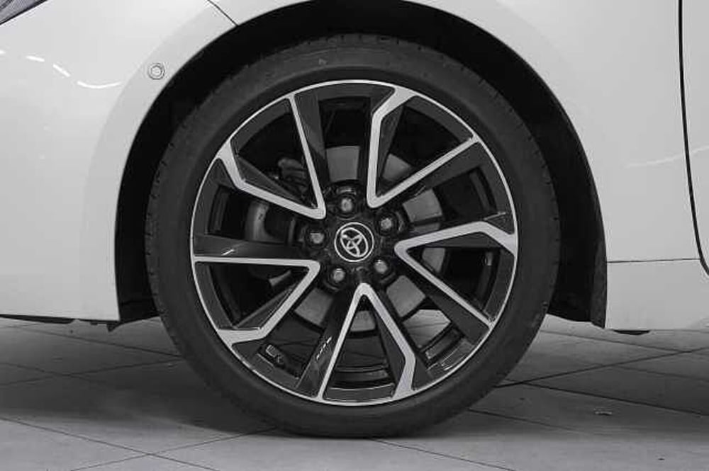 Toyota Corolla usata a Como (10)