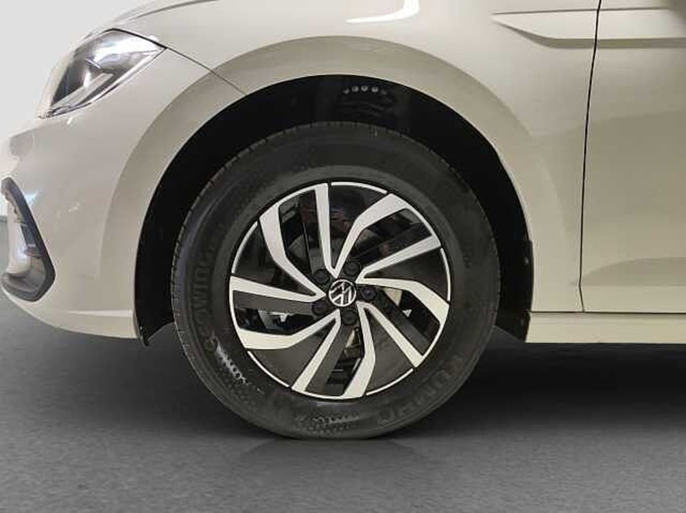 Volkswagen Polo nuova a Como (16)
