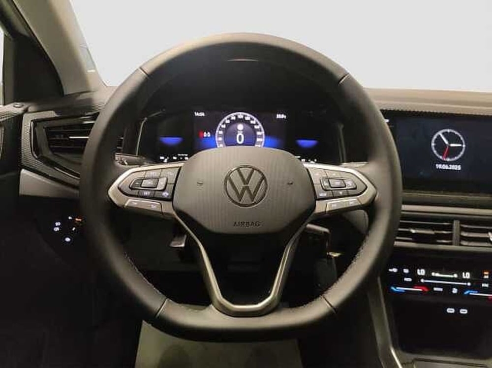 Volkswagen Polo nuova a Como (6)