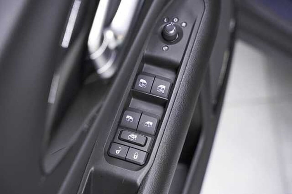 Jeep Compass usata a Como (15)