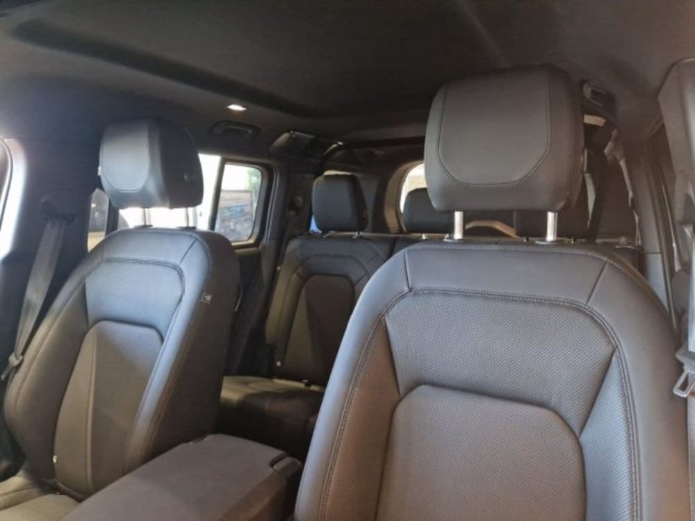 Land Rover Defender usata a Livorno (14)