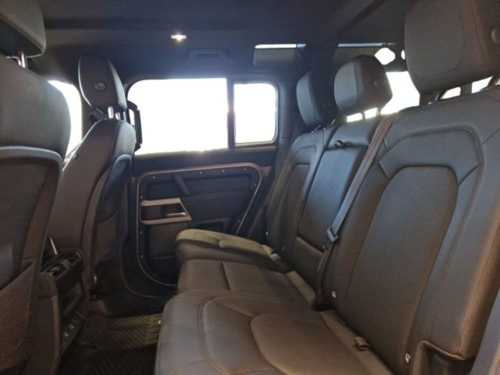 Land Rover Defender usata a Livorno (5)