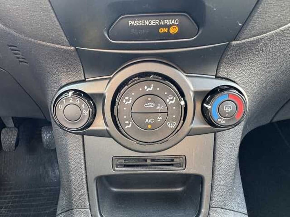Ford Fiesta usata a Torino (19)