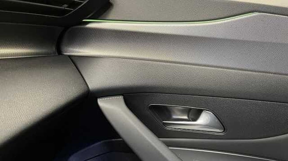 Peugeot 308 SW usata a Milano (11)