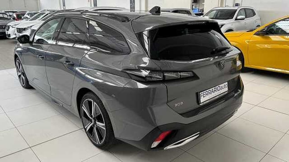 Peugeot 308 SW usata a Milano (5)