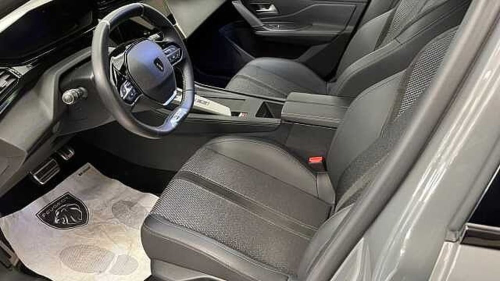 Peugeot 308 SW usata a Milano (9)