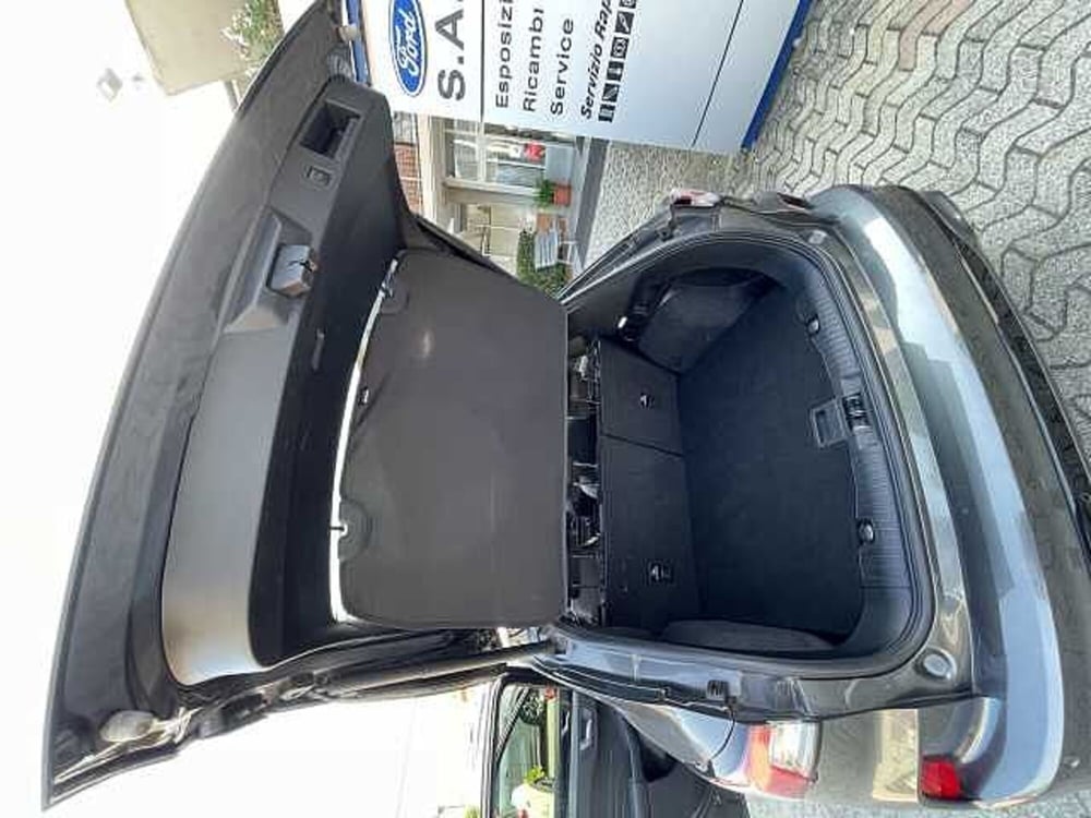 Ford Kuga usata a Torino (12)