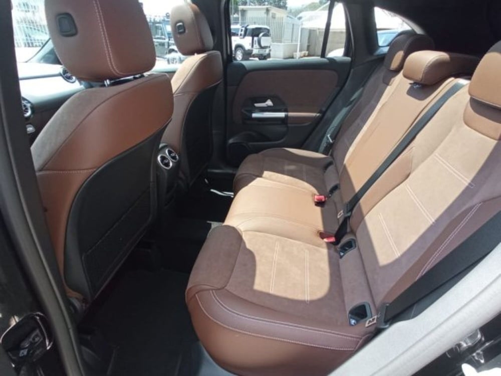 Mercedes-Benz GLA SUV nuova a Potenza (10)