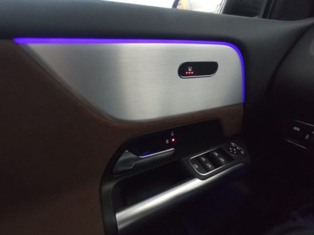 Mercedes-Benz GLA SUV nuova a Potenza (13)