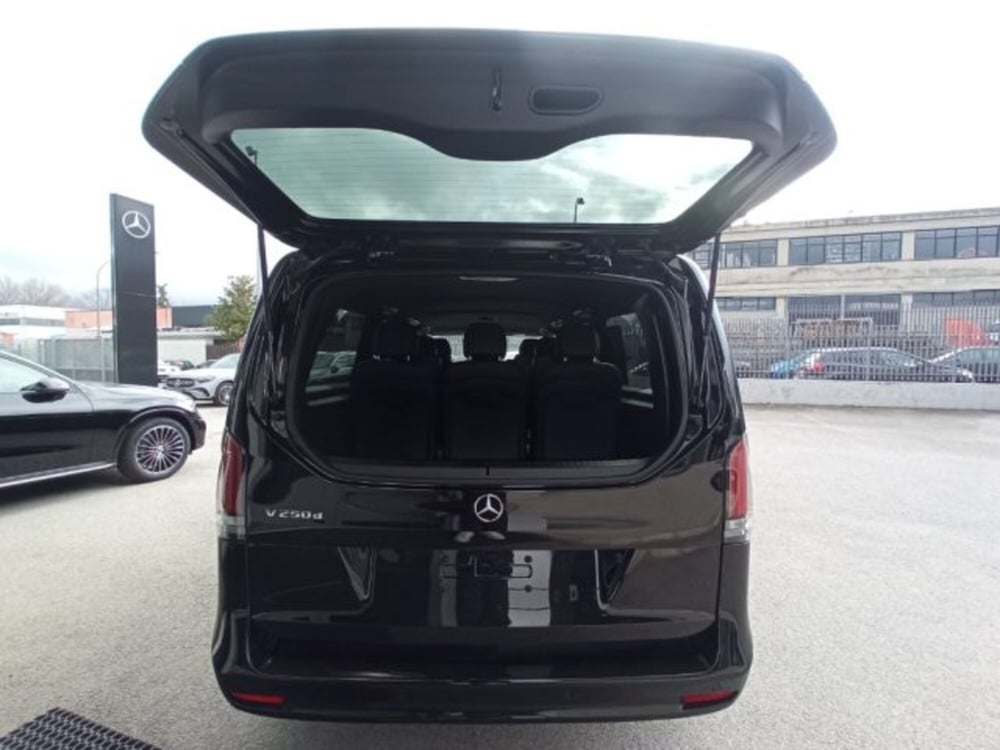 Mercedes-Benz Classe V nuova a Potenza (20)