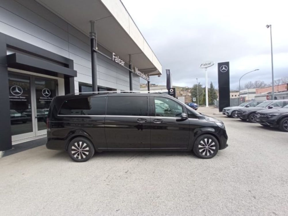 Mercedes-Benz Classe V nuova a Potenza (4)