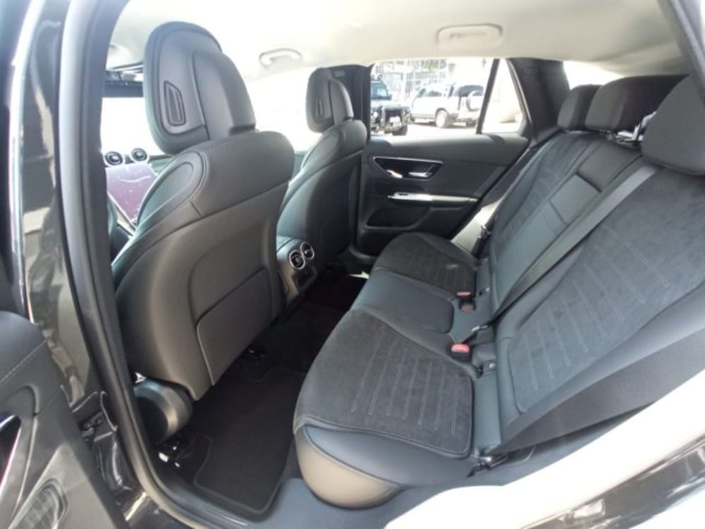 Mercedes-Benz GLC nuova a Potenza (11)