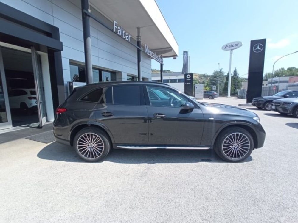 Mercedes-Benz GLC nuova a Potenza (4)