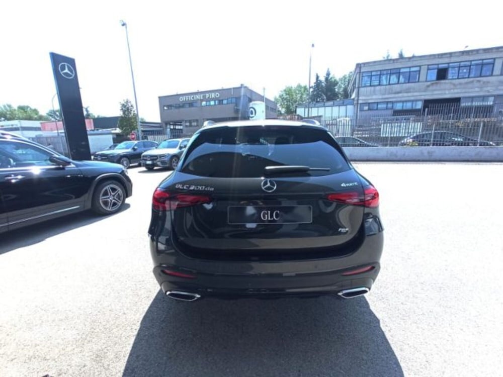 Mercedes-Benz GLC nuova a Potenza (7)