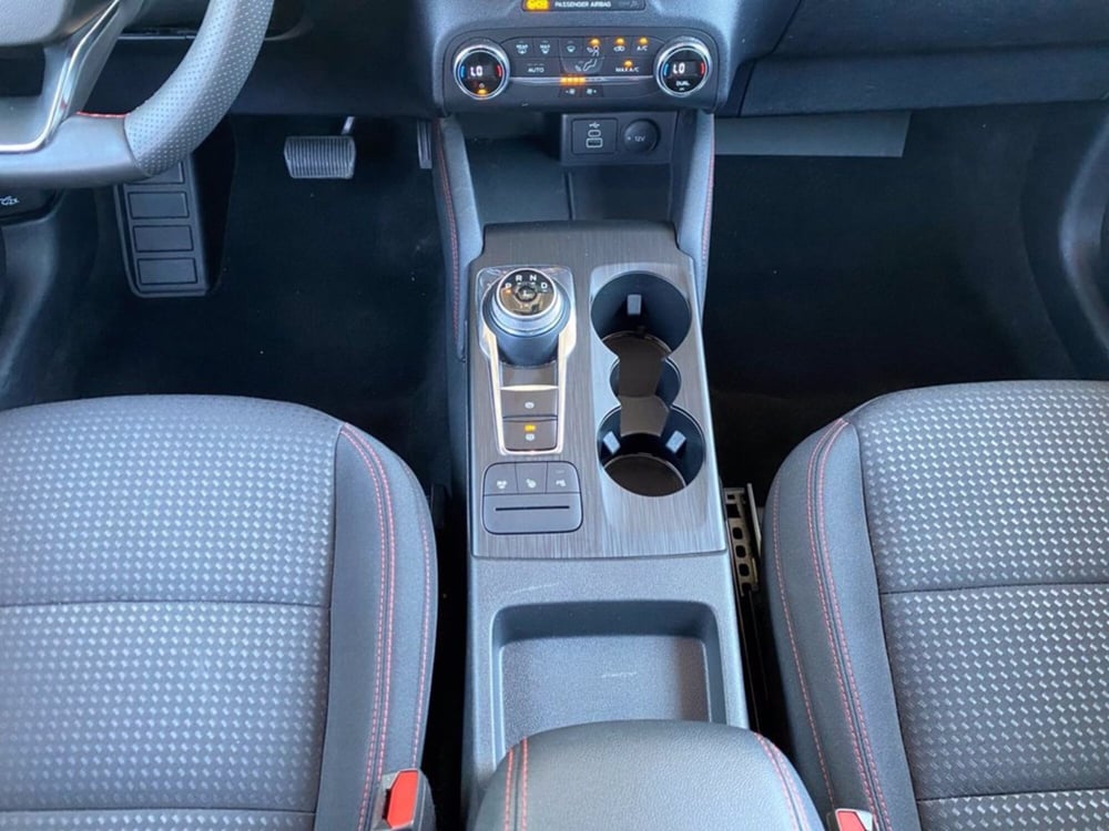 Ford Kuga usata a Milano (15)