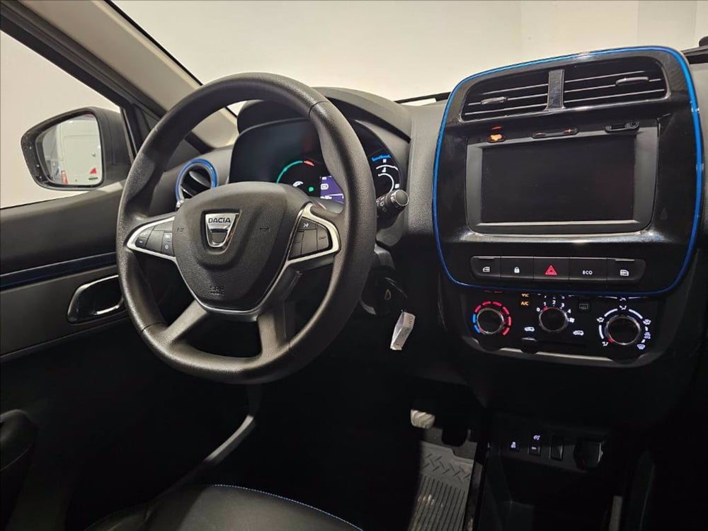 Dacia Spring usata a Palermo (11)