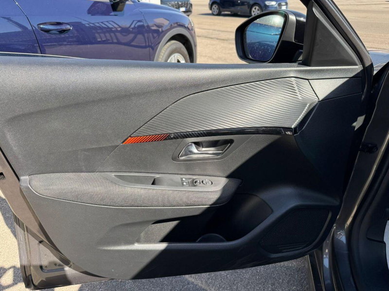 Peugeot 208 usata a Lecce (13)