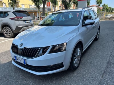 Skoda Octavia Station Wagon 1.6 TDI SCR 115 CV DSG Wagon Style del 2019 usata a Casalgrande