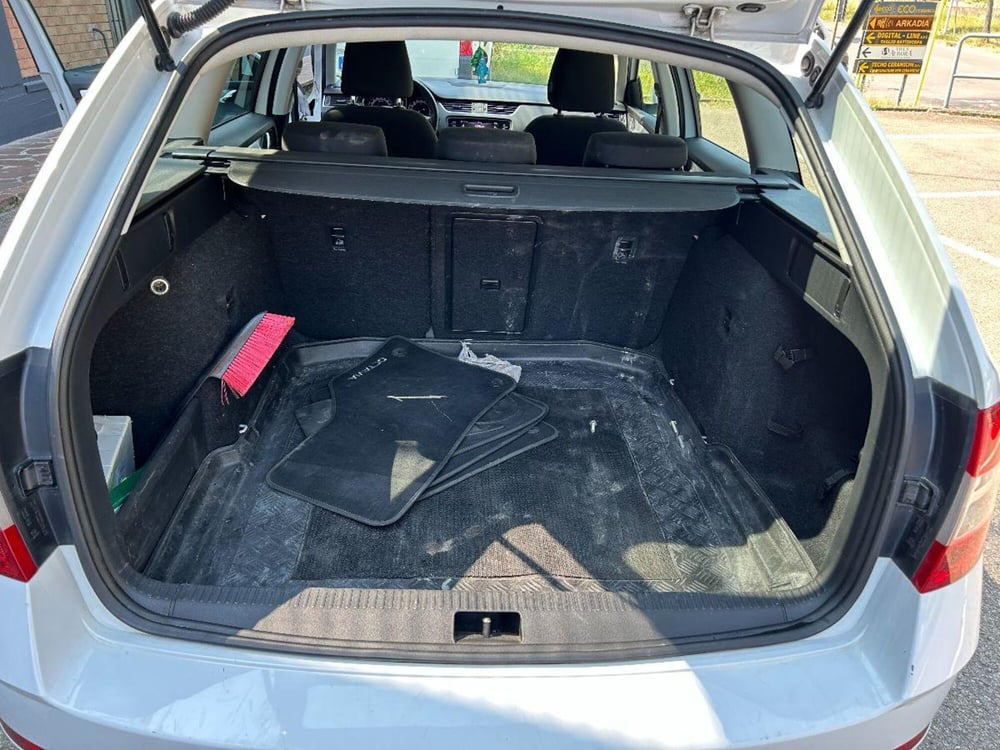 Skoda Octavia Station Wagon usata a Reggio Emilia (13)