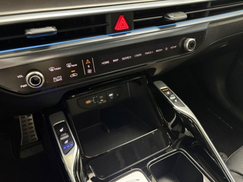 Kia Sorento nuova a Como (8)