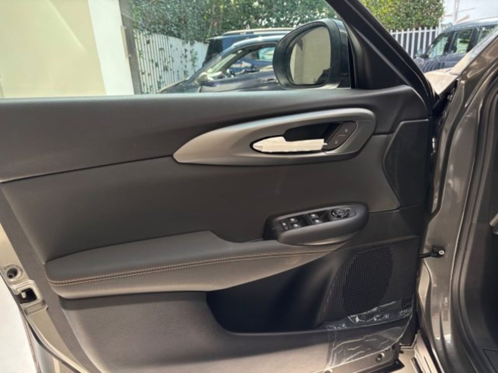 Alfa Romeo Tonale nuova a Napoli (20)
