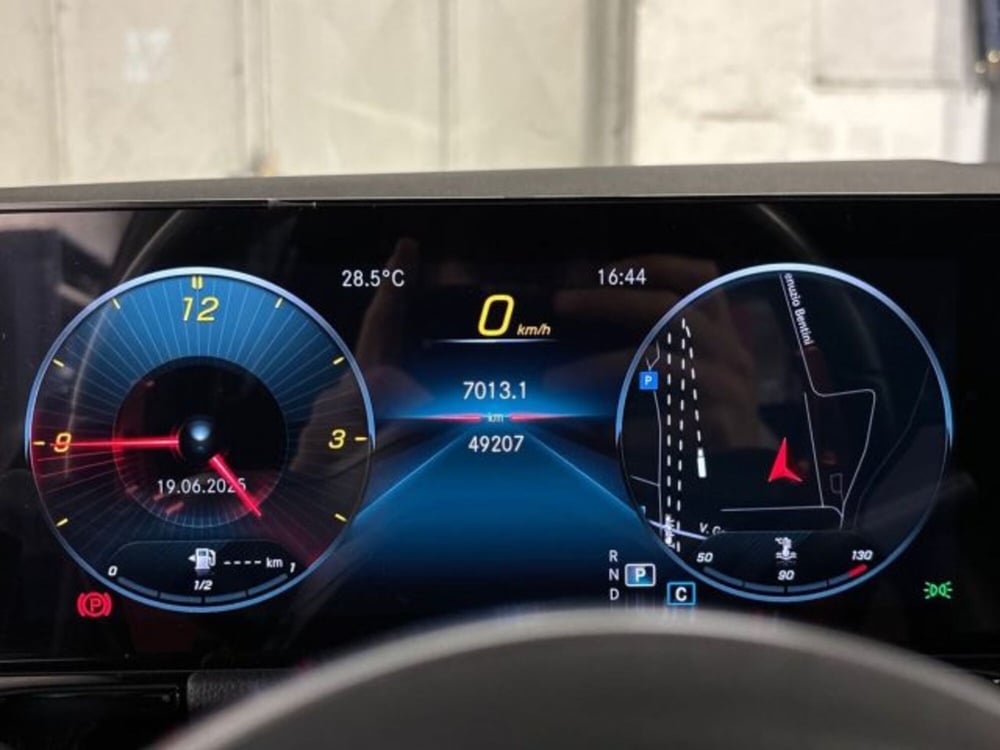 Mercedes-Benz GLA SUV usata a Bologna (13)