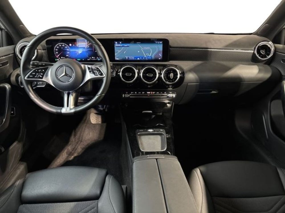 Mercedes-Benz Classe A Sedan usata a Bologna (9)