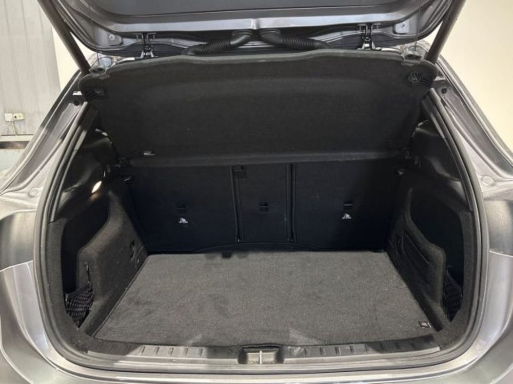 Mercedes-Benz GLA SUV usata a Bologna (8)