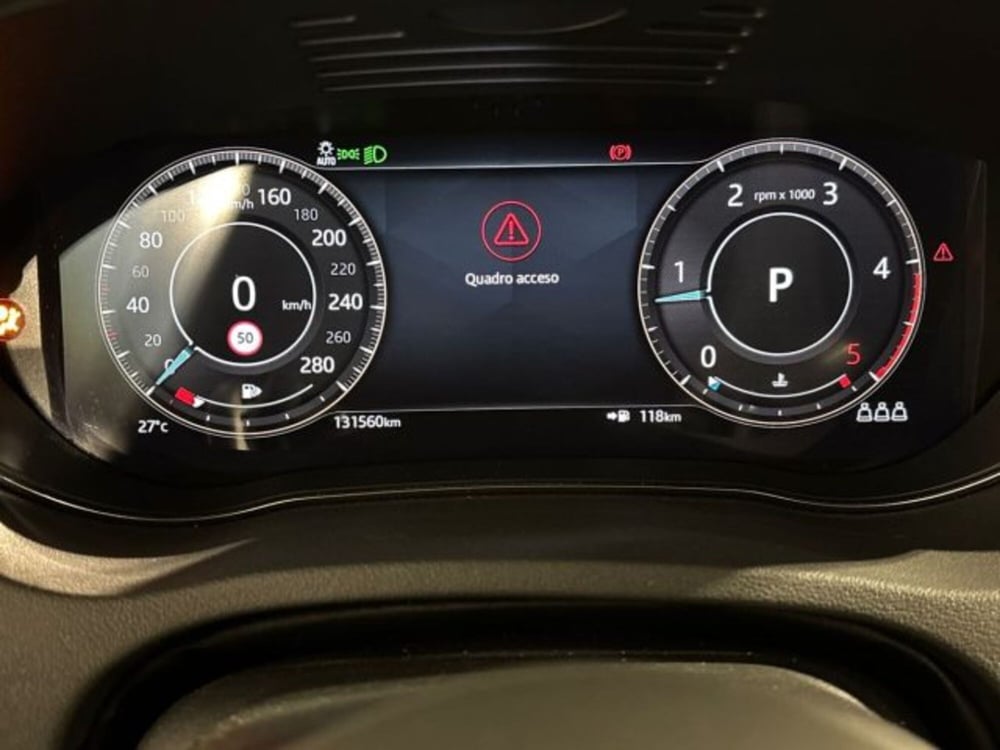 Jaguar E-Pace usata a Bologna (17)