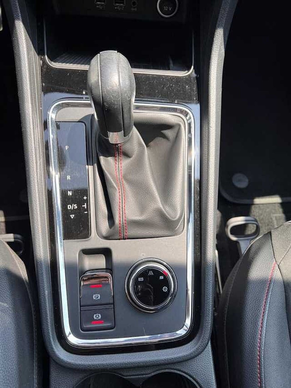 SEAT Ateca usata a Verona (11)