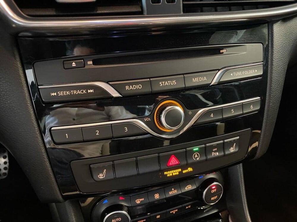 Infiniti Q30 usata a Torino (10)