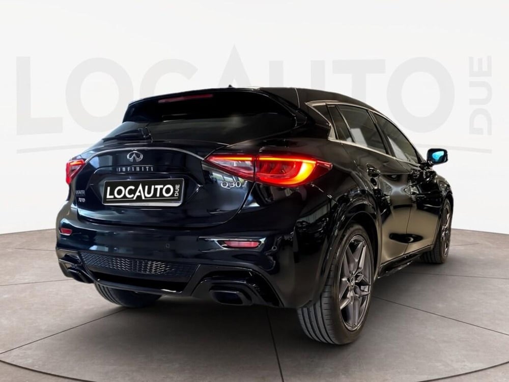 Infiniti Q30 usata a Torino (3)