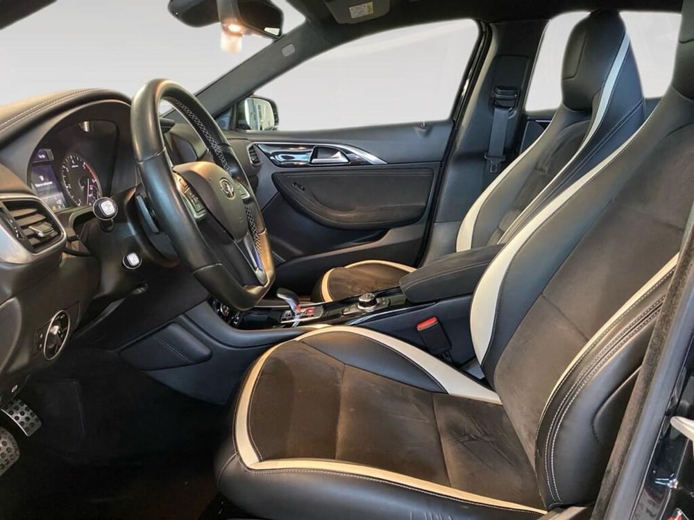 Infiniti Q30 usata a Torino (6)