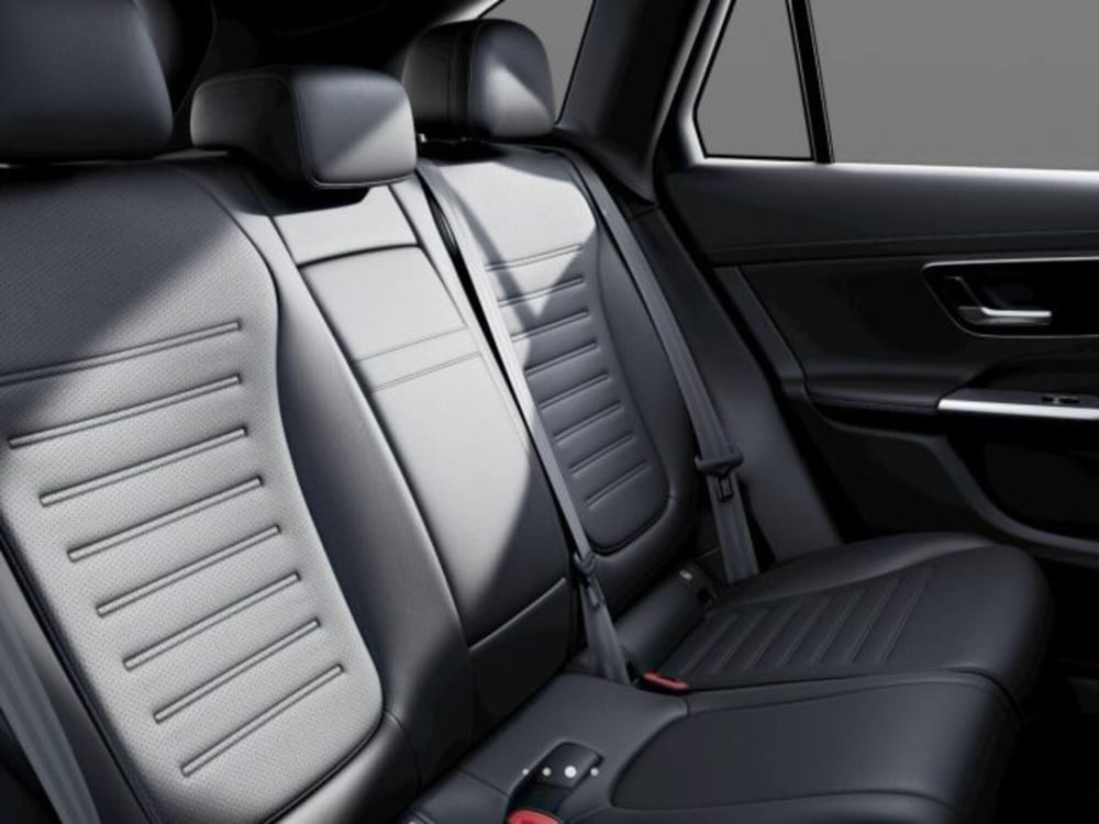 Mercedes-Benz GLC nuova a Verona (7)