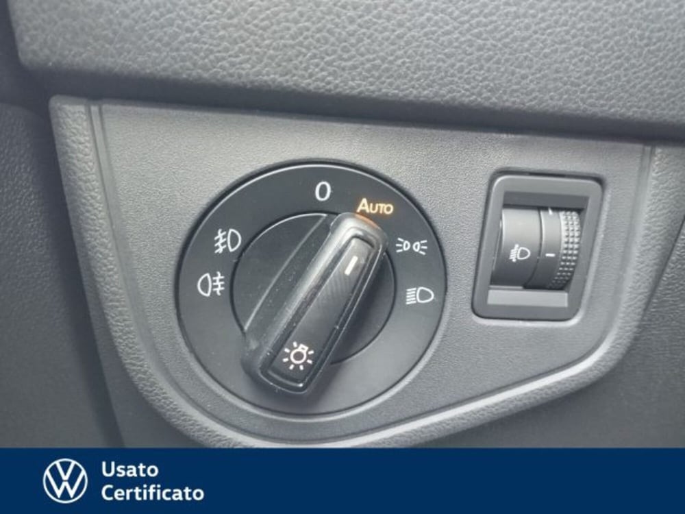 Volkswagen Taigo usata a Vicenza (18)