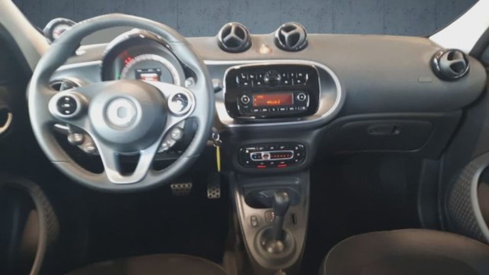 smart forfour usata a Verona (10)