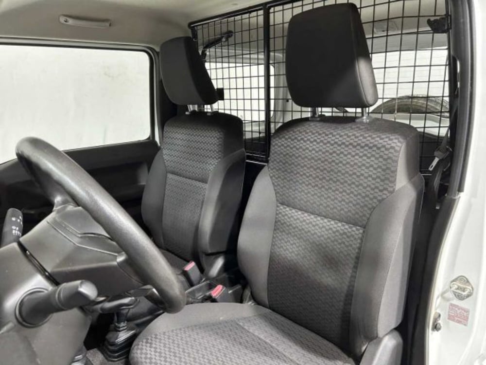 Suzuki Jimny usata a Sondrio (17)