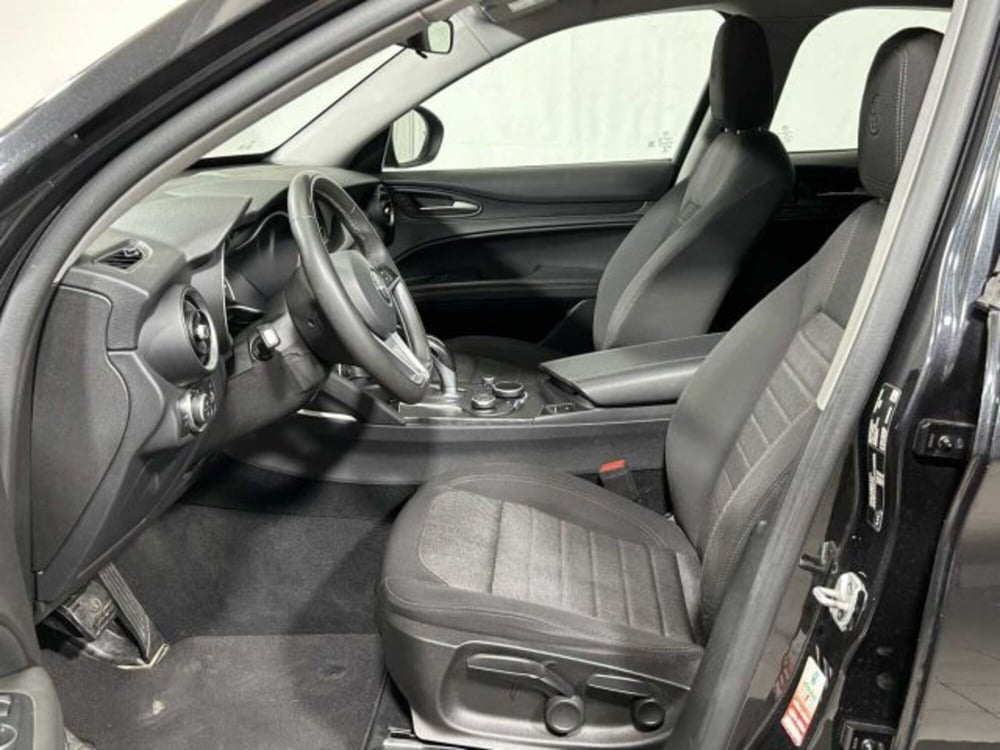 Alfa Romeo Stelvio usata a Sondrio (10)