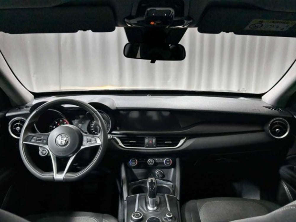 Alfa Romeo Stelvio usata a Sondrio (11)