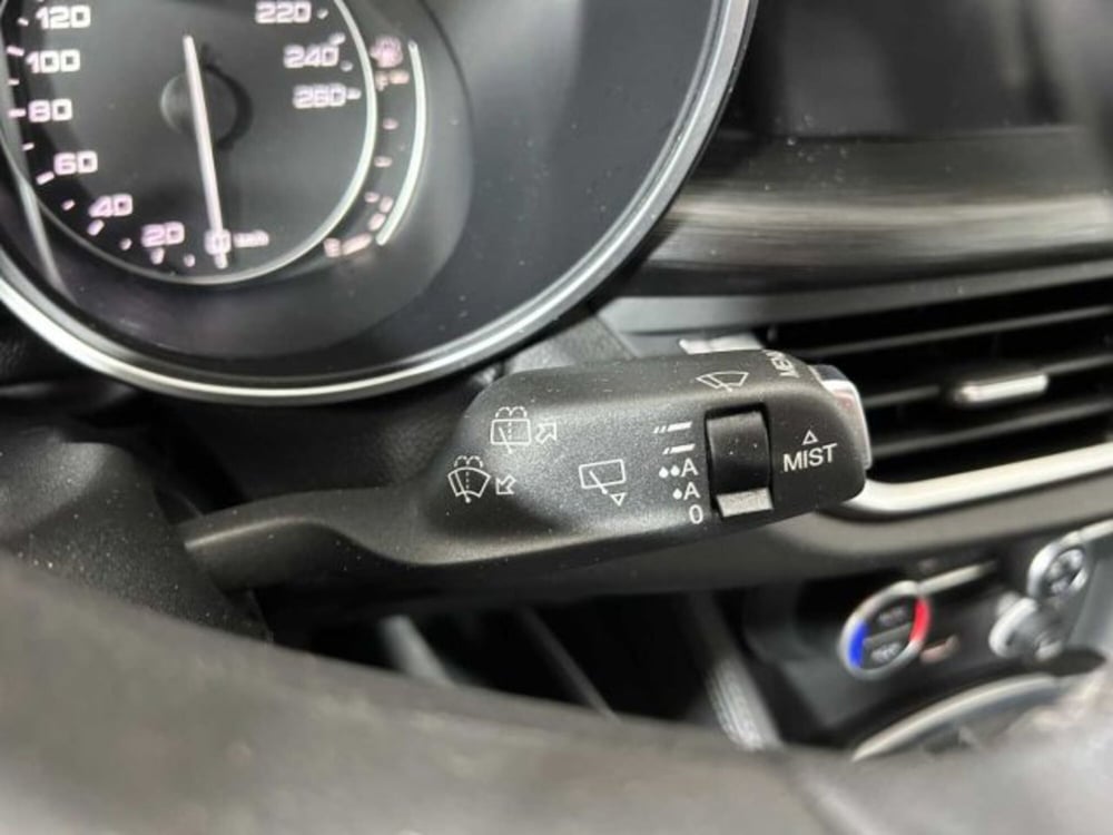 Alfa Romeo Stelvio usata a Sondrio (20)