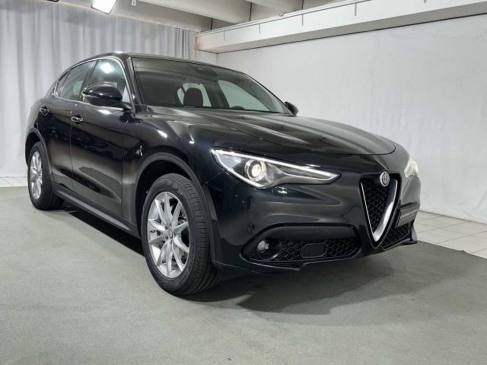 Alfa Romeo Stelvio usata a Sondrio (7)