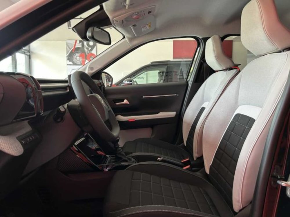 Citroen C3 nuova a Sondrio (9)